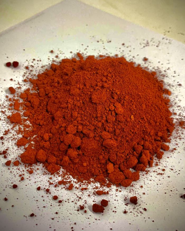 Pigmento de Óxido de Hierro Rojo 8070M – Tierra Roja para Hormigón, Cemento y Mortero | Colorante y Tinte | 500g, 1kg, 25kg